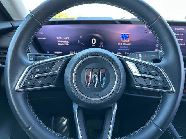 Used 2024 Buick Envision Preferred image 22