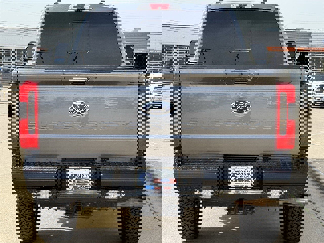 Certified 2024 Ford F250 Lariat w/ Lariat Ultimate Package image 6