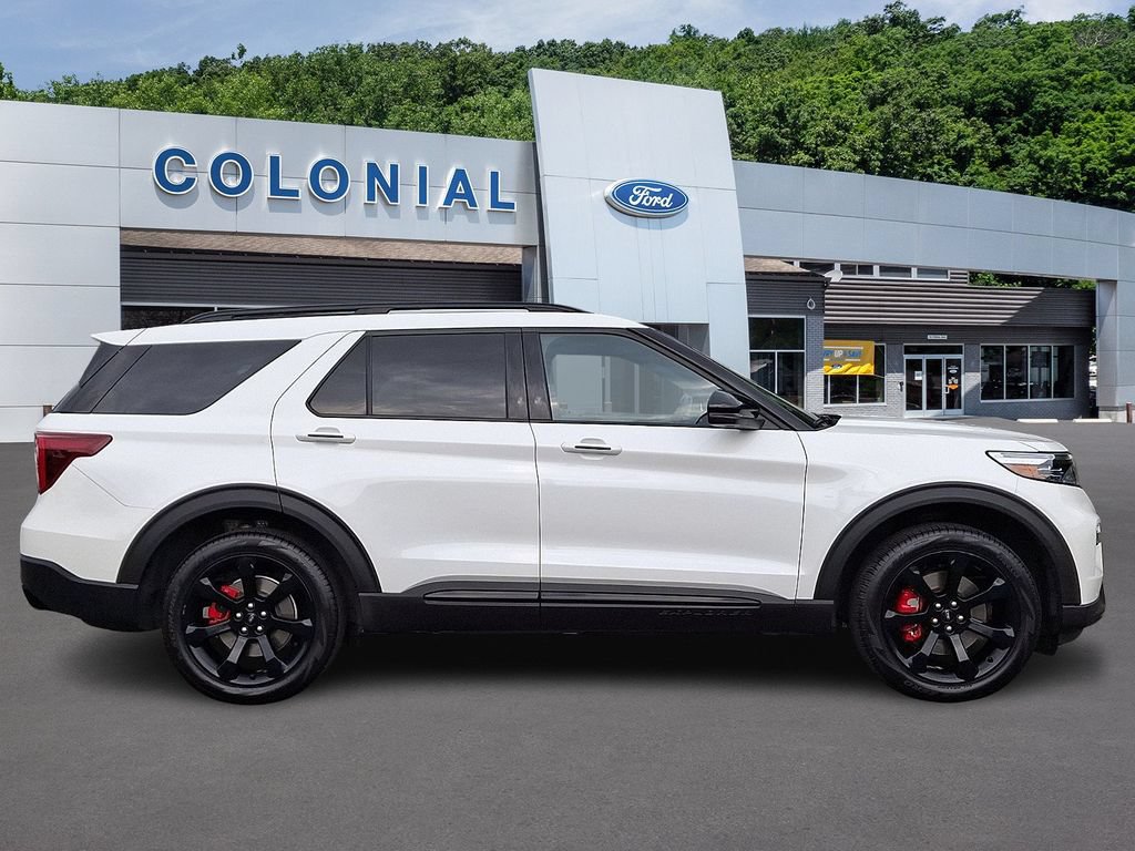 Certified 2024 Ford Explorer ST w/ Equipment Group 401A AWD/4WD image 7