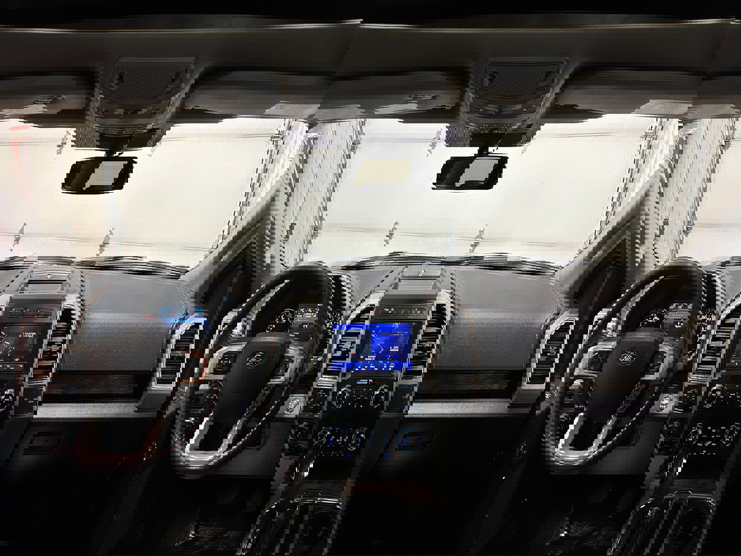 Certified 2020 Ford F150 Lariat w/ Equipment Group 502A Luxury image 11