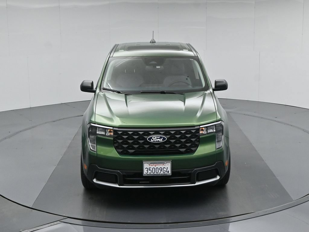 Certified 2025 Ford Maverick XLT FWD image 39