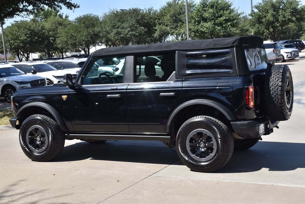 Certified 2022 Ford Bronco Badlands AWD/4WD image 11