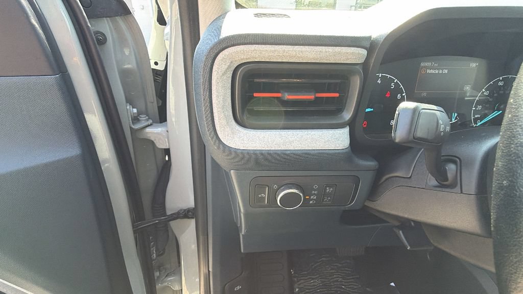 Certified 2022 Ford Maverick XLT w/ XLT Luxury Package FWD image 14