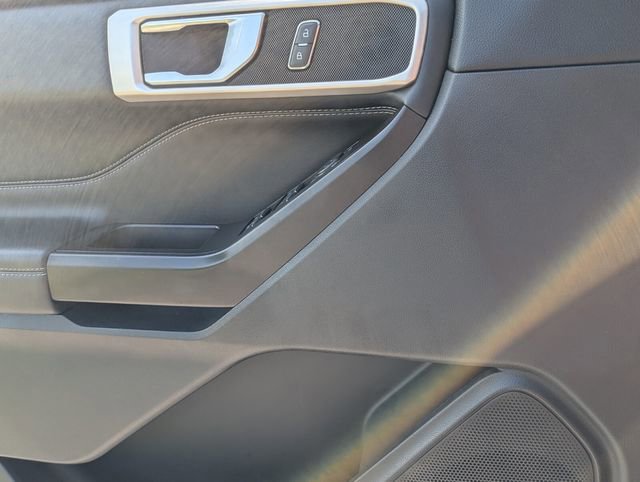 Certified 2020 Ford Explorer XLT w/ Equipment Group 202A image 24