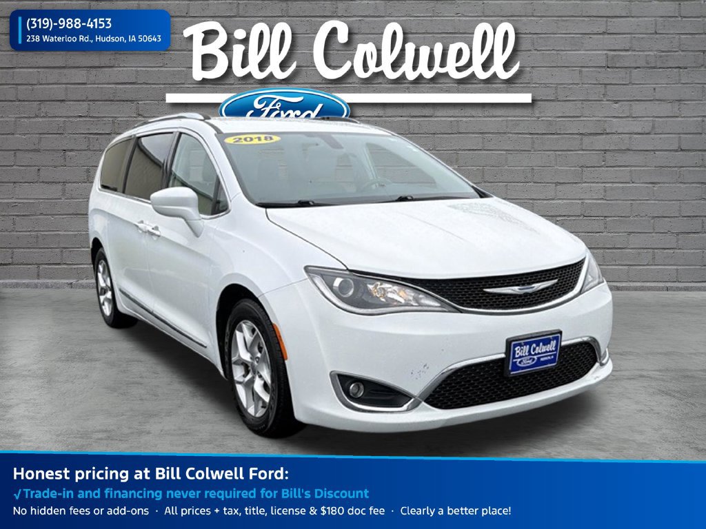 Used 2018 Chrysler Pacifica Touring-L w/ Tire & Wheel Group FWD image 1