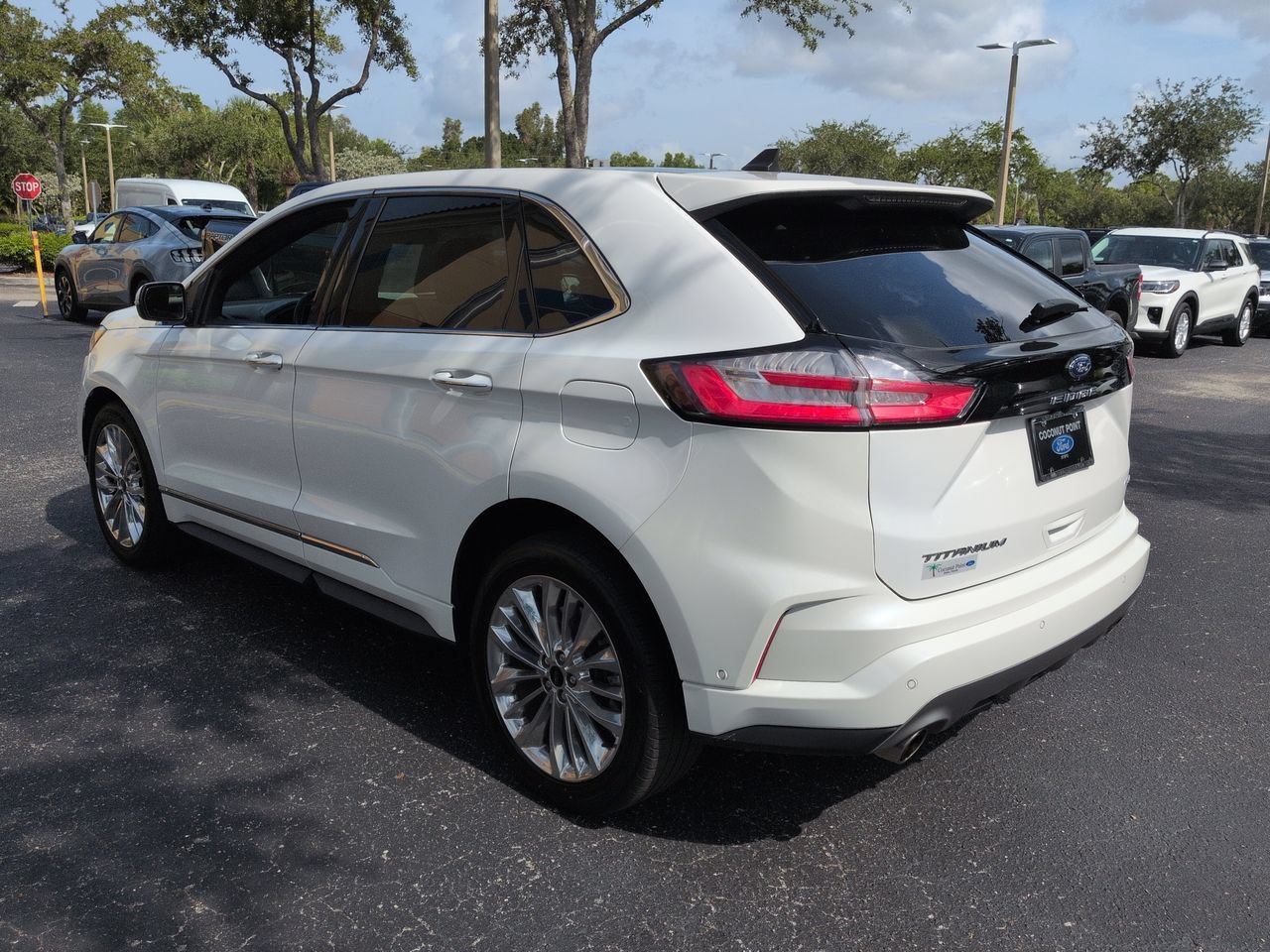 Certified 2024 Ford Edge Titanium w/ Titanium Elite Package AWD/4WD image 6