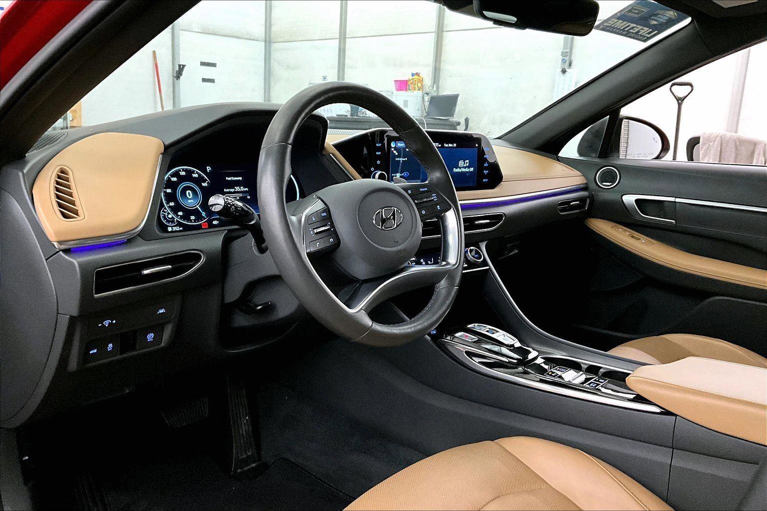 Used 2021 Hyundai Sonata Limited w/ Cargo Package image 12