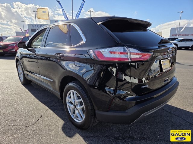 Certified 2024 Ford Edge SEL w/ Convenience Package AWD/4WD image 5