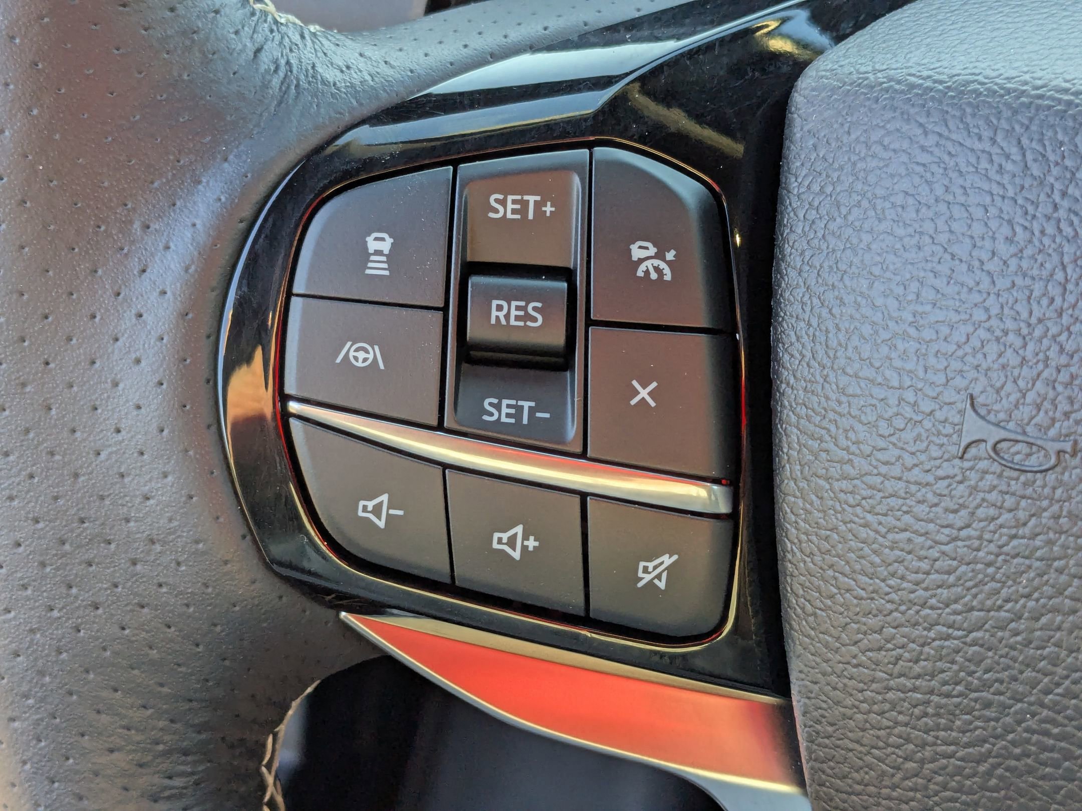 Certified 2024 Ford Explorer ST w/ Equipment Group 401A image 20