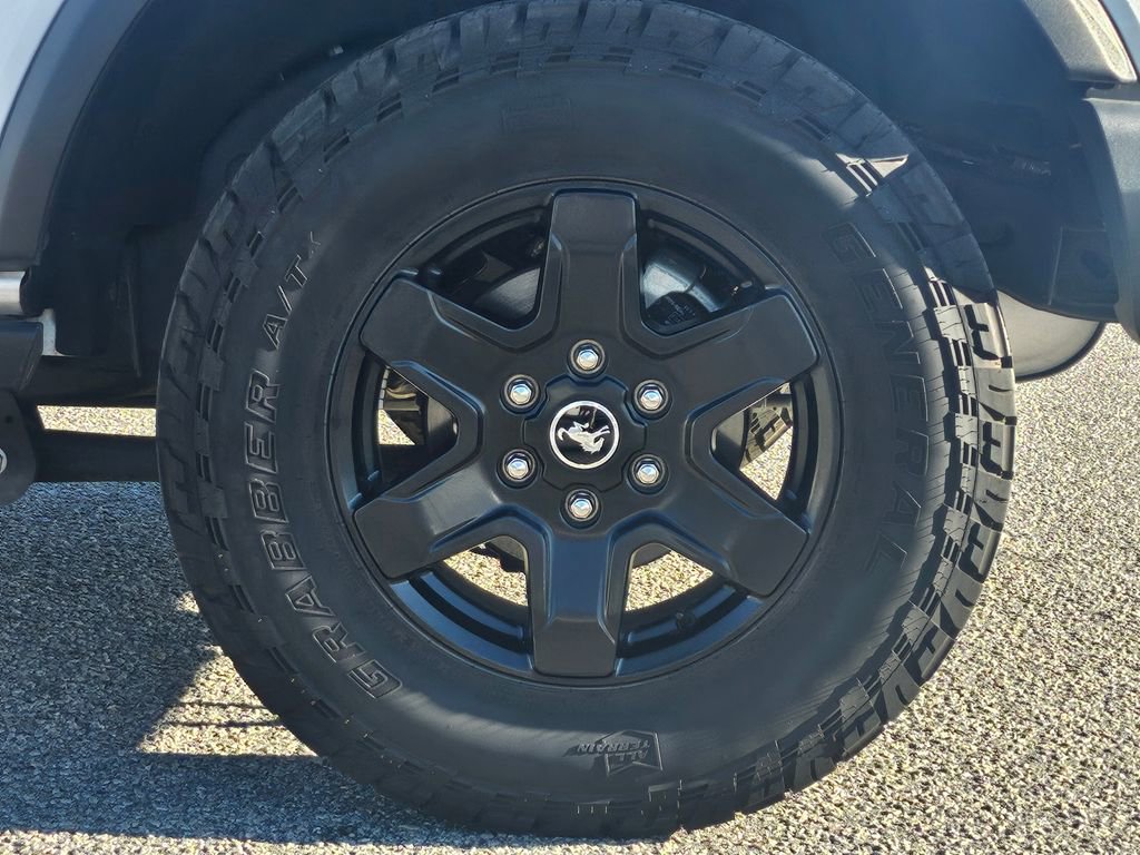 Certified 2024 Ford Bronco Black Diamond image 26