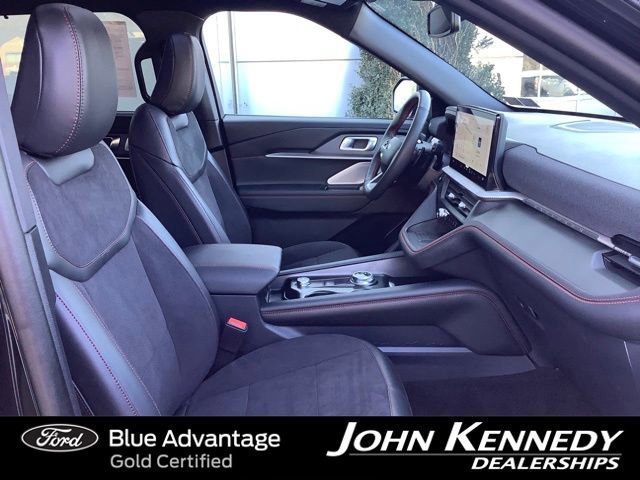 Certified 2025 Ford Explorer ST image 25