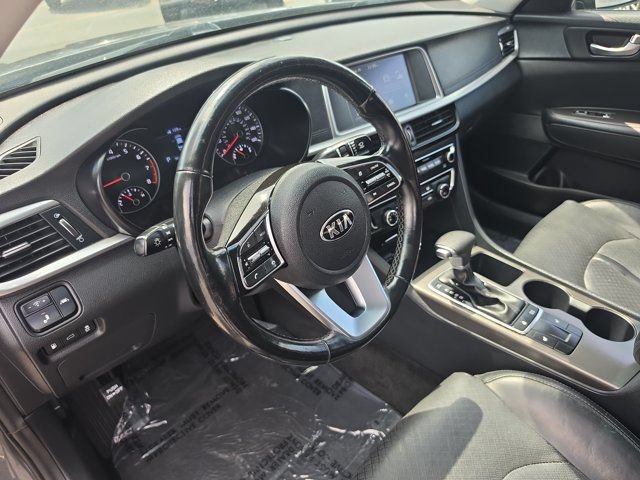 Used 2020 Kia Optima SE FWD image 17