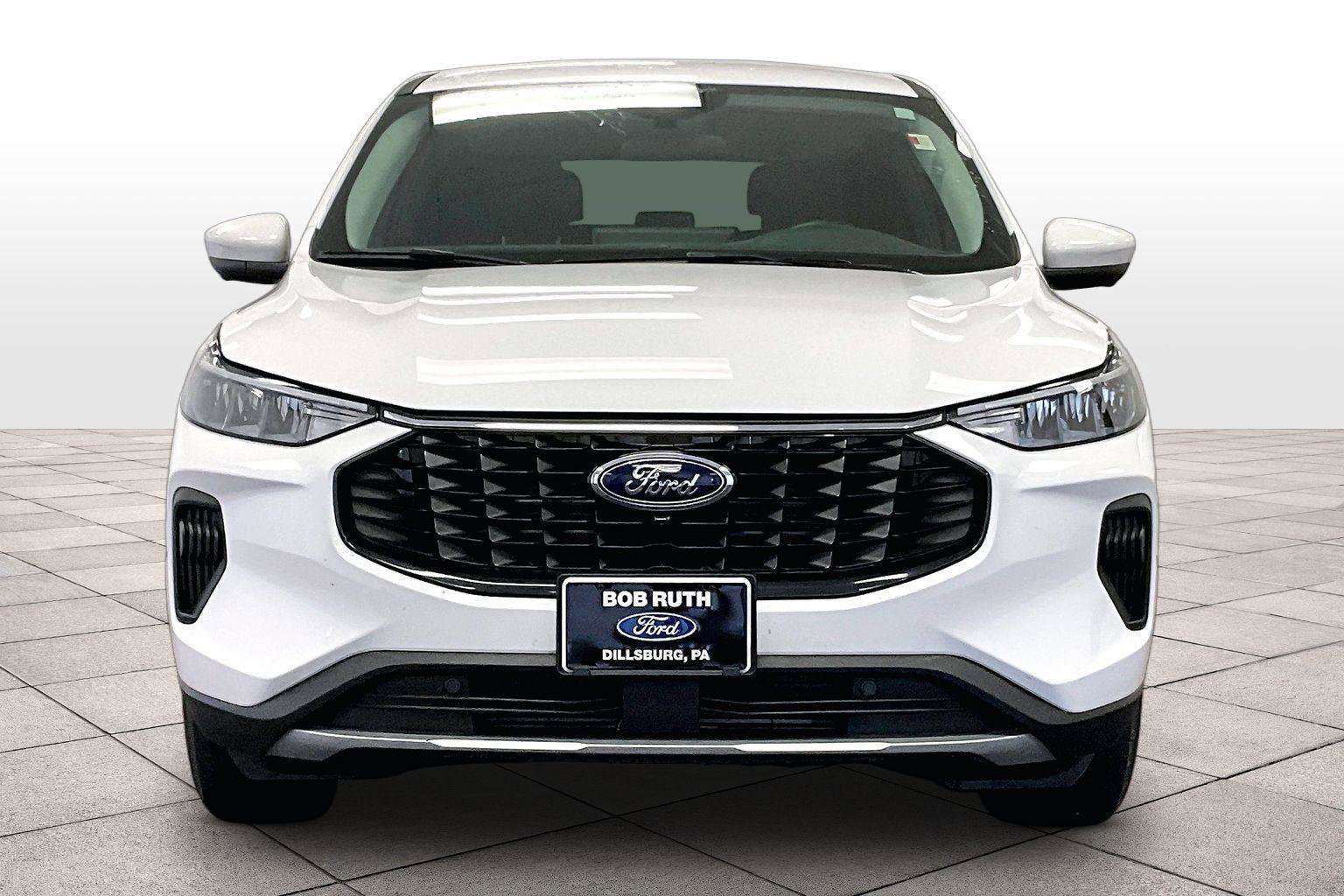 Certified 2024 Ford Escape Active w/ Tech Pack #2 image 3