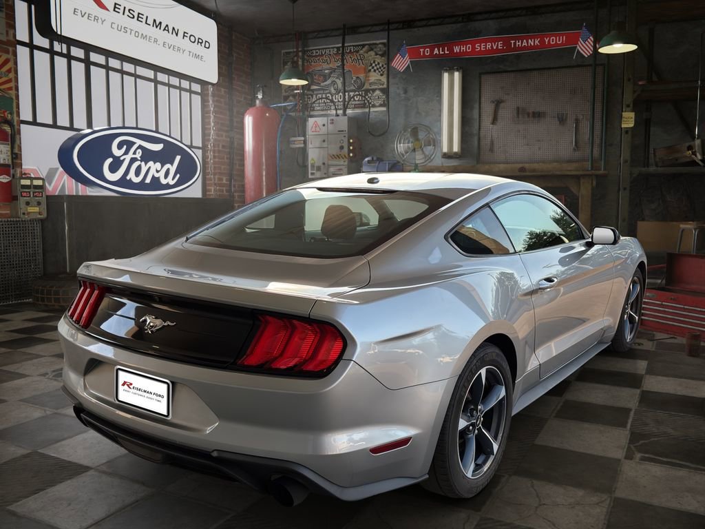 Certified 2020 Ford Mustang Coupe RWD image 6