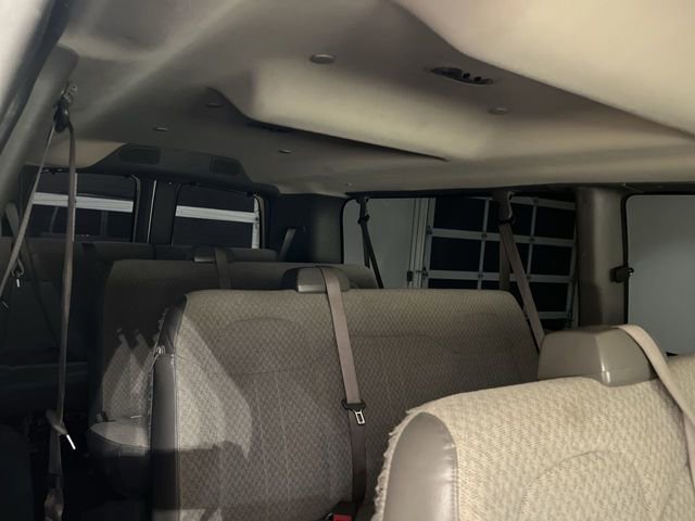 Used 2023 Chevrolet Express 3500 LS RWD image 22