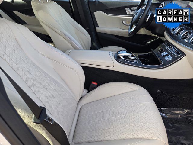 Used 2018 Mercedes-Benz E 300 4MATIC w/ Premium 2 Package image 12