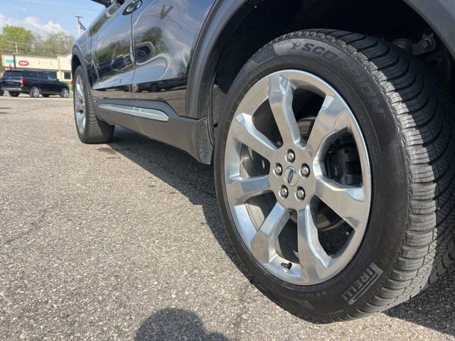 Certified 2020 Ford Explorer Platinum AWD/4WD image 27
