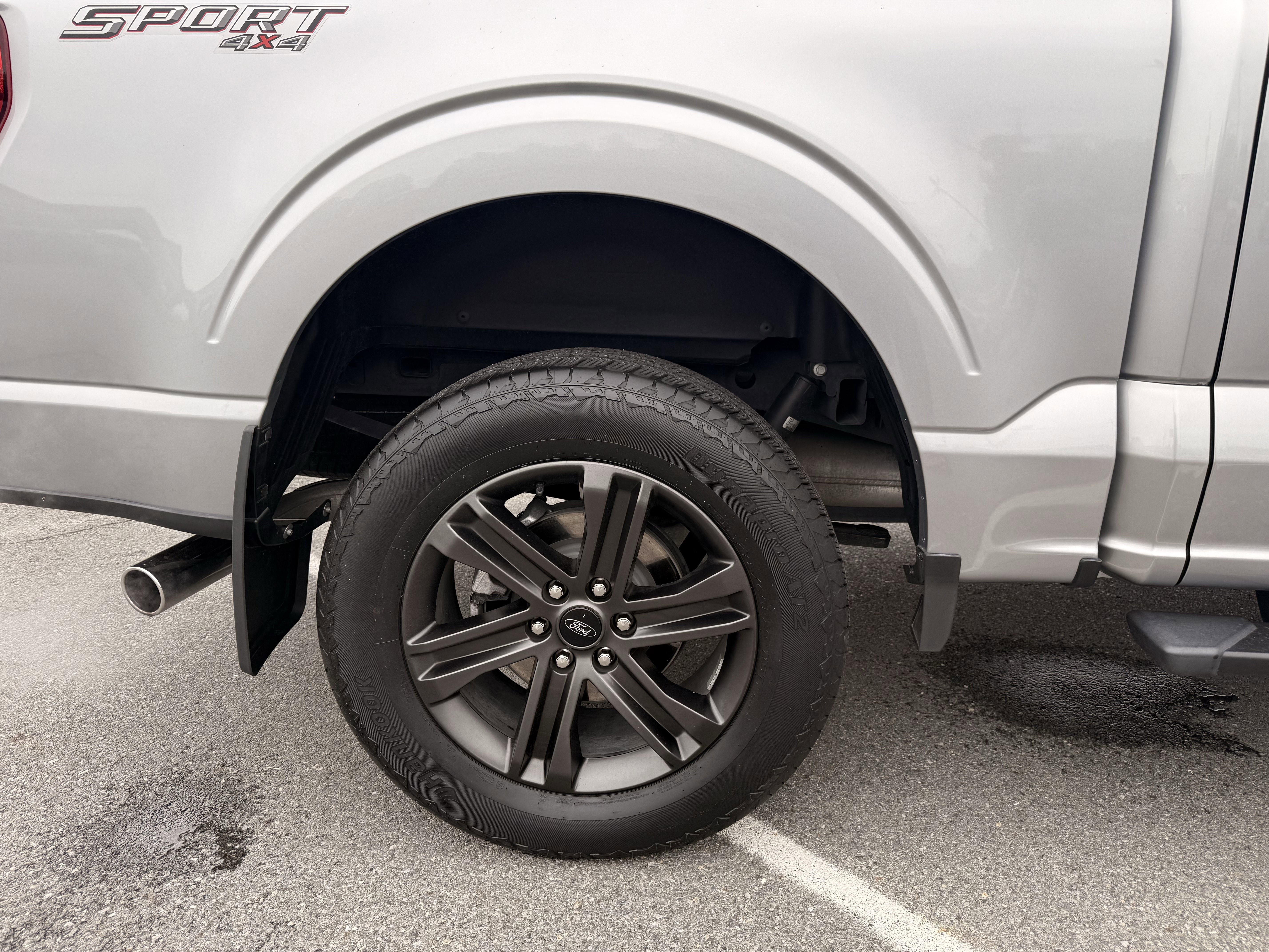 Certified 2022 Ford F150 XLT w/ Equipment Group 302A High AWD/4WD image 54