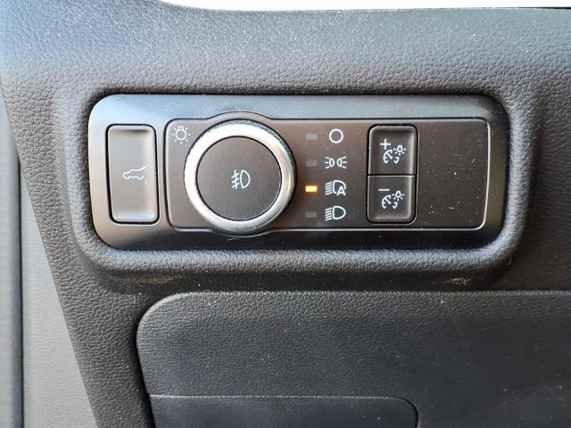Certified 2023 Ford Explorer XLT w/ Equipment Group 202A AWD/4WD image 21