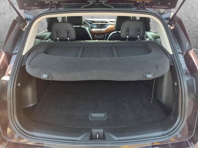 Used 2021 Buick Encore GX Essence AWD/4WD image 28