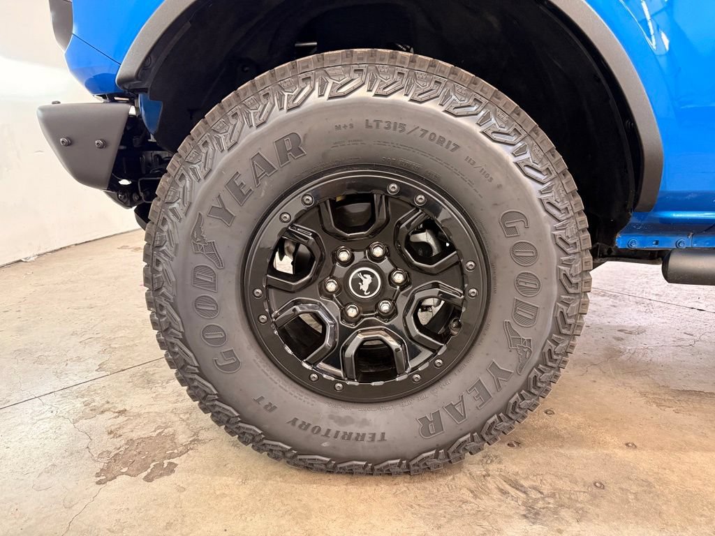 Certified 2022 Ford Bronco Wildtrak AWD/4WD image 17
