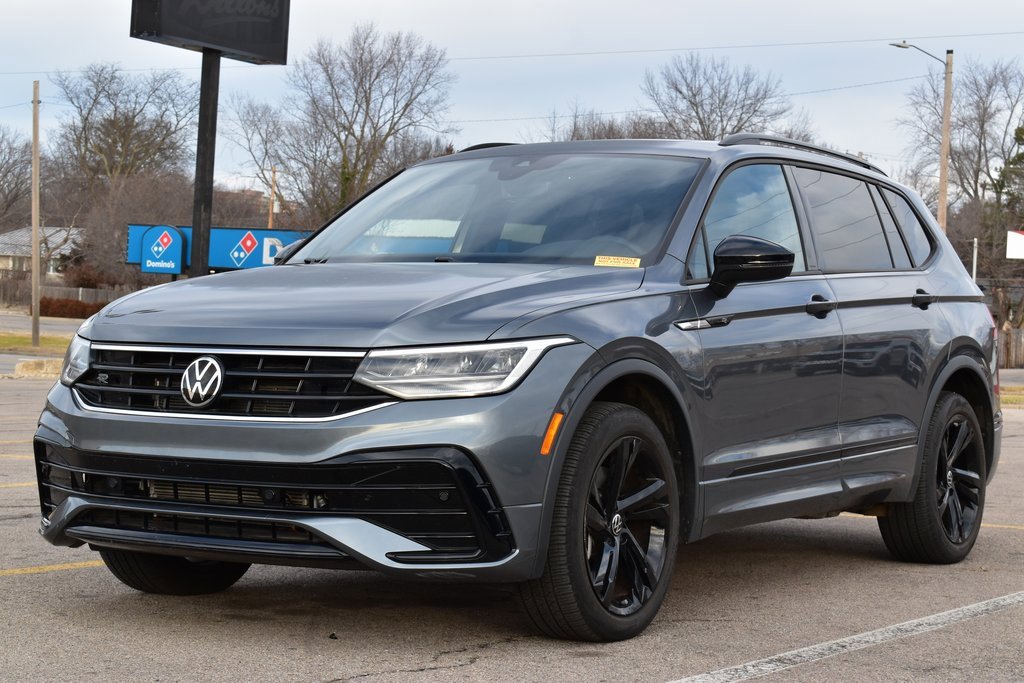 Used 2023 Volkswagen Tiguan SE R-Line