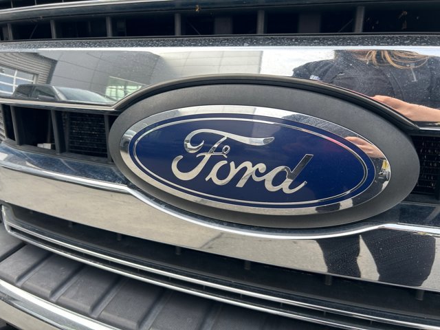 Certified 2020 Ford F250 XLT w/ XLT Value Package image 23