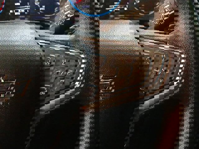 Used 2018 Chevrolet Malibu LT image 12