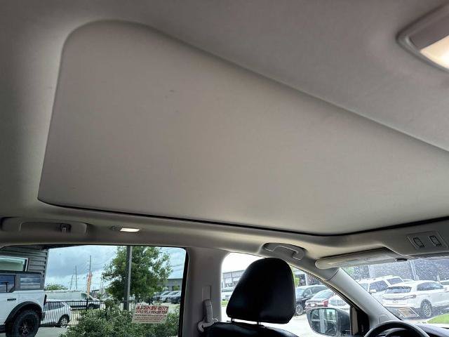 Used 2020 Nissan Murano SL w/ Moonroof Package FWD image 14