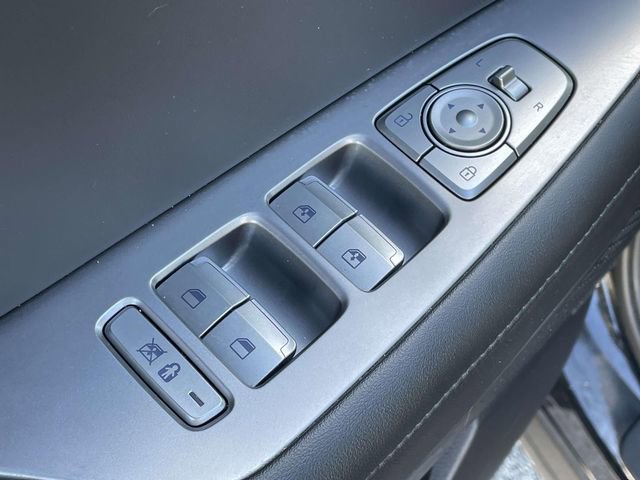 Used 2023 Hyundai Palisade SEL w/ Premium Package image 14