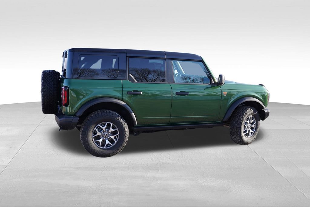 Certified 2025 Ford Bronco Badlands image 9
