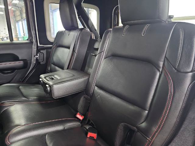 Used 2018 Jeep Wrangler Unlimited Rubicon AWD/4WD image 13