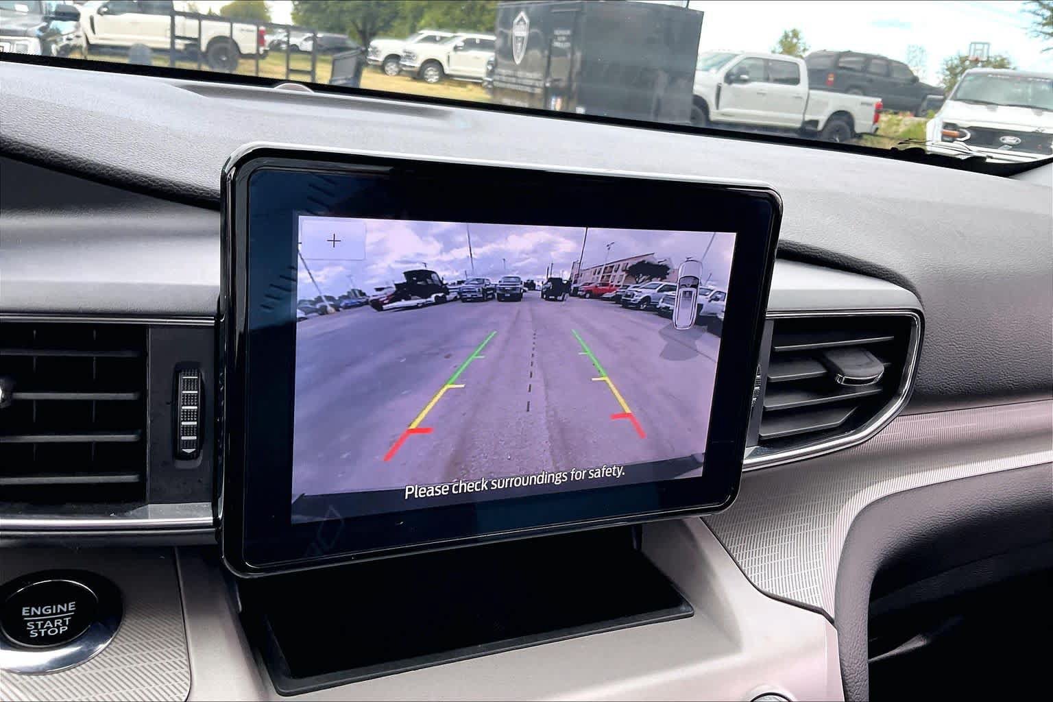 Certified 2023 Ford Explorer XLT RWD image 23