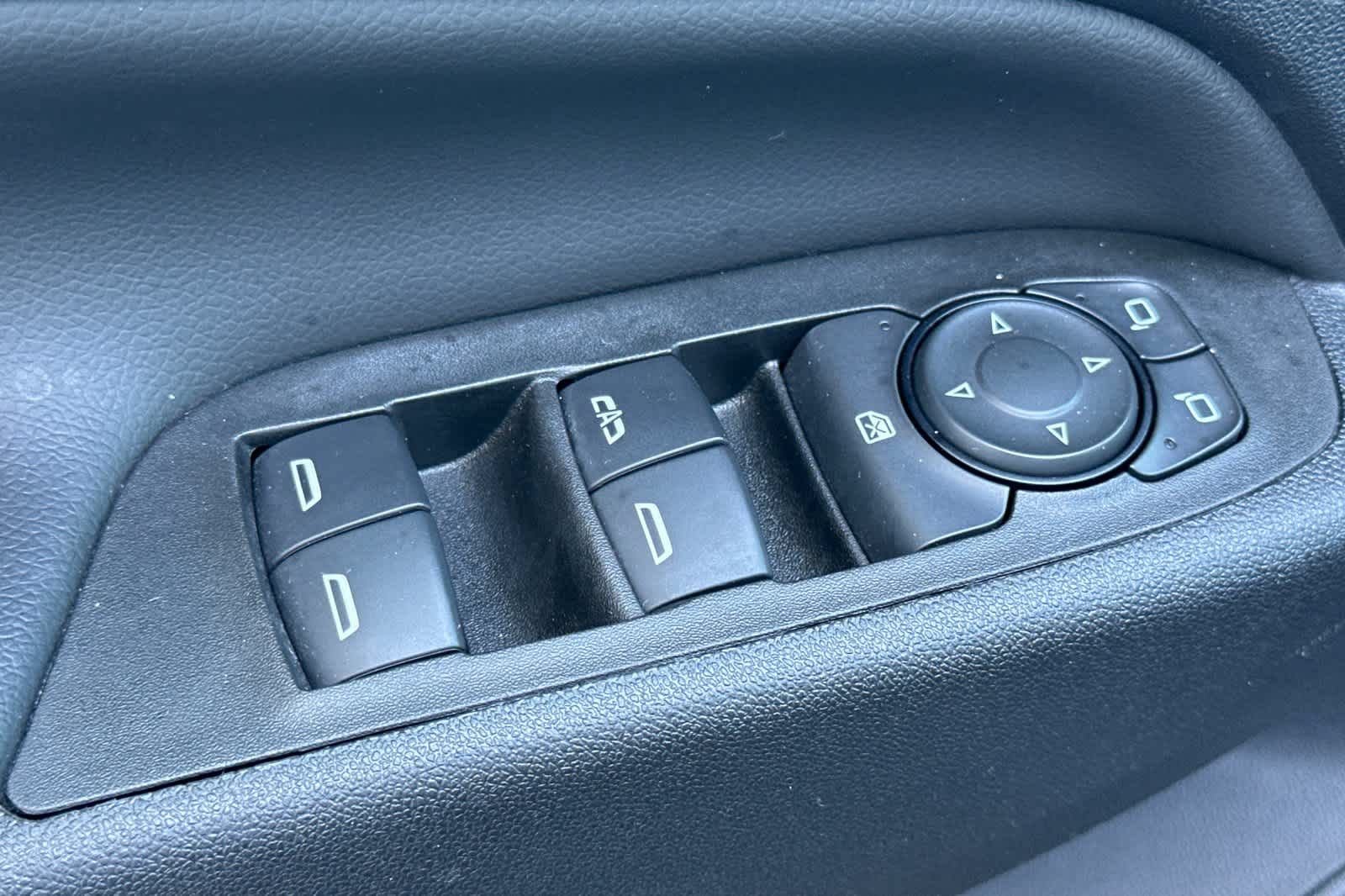 Used 2020 Chevrolet Equinox LT FWD image 13