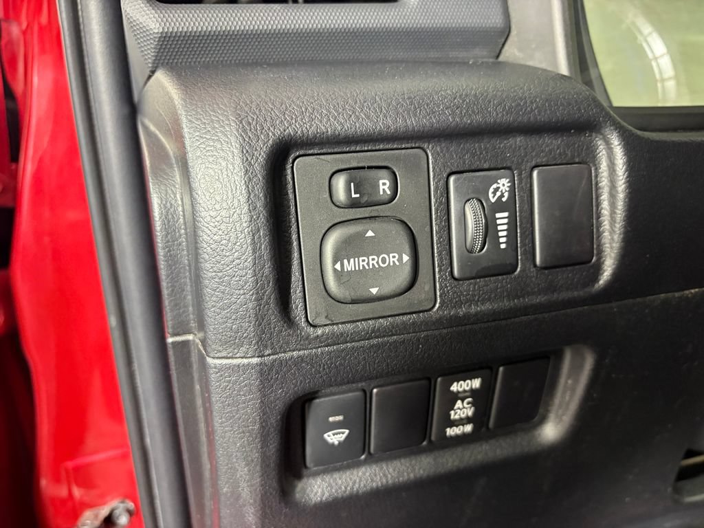 Used 2017 Toyota 4Runner TRD Off-Road Premium AWD/4WD image 13