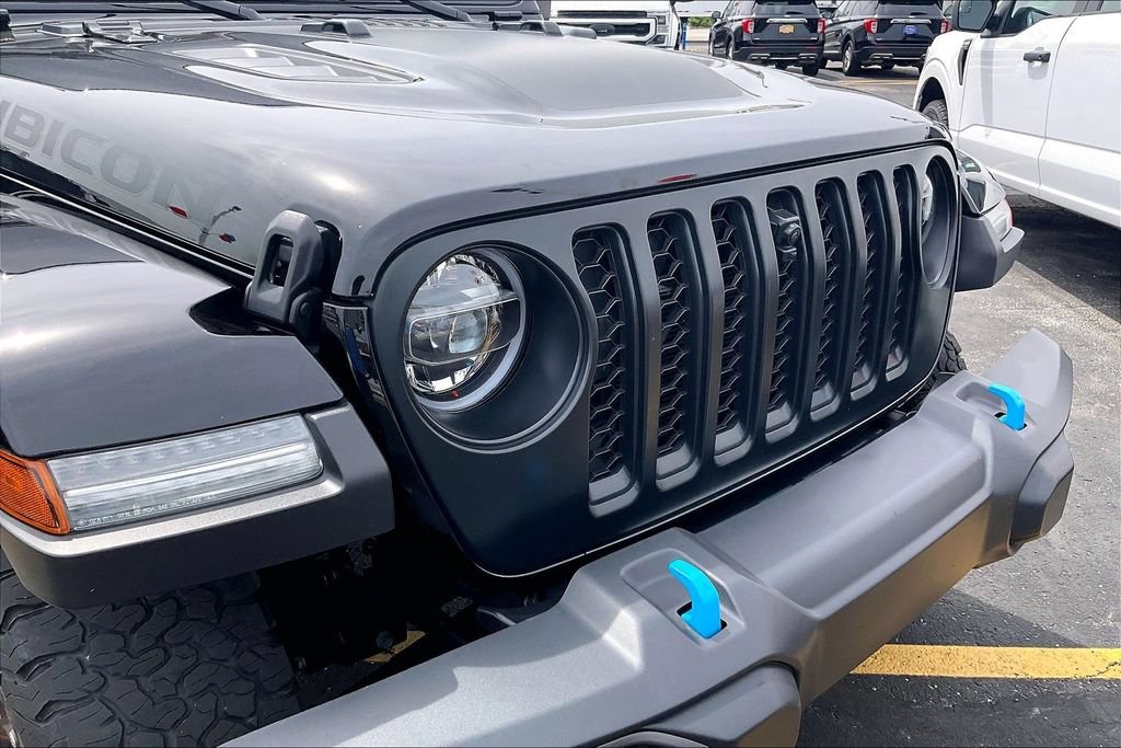 Used 2022 Jeep Wrangler Unlimited Rubicon 4xe w/ Cold Weather Group AWD/4WD image 30
