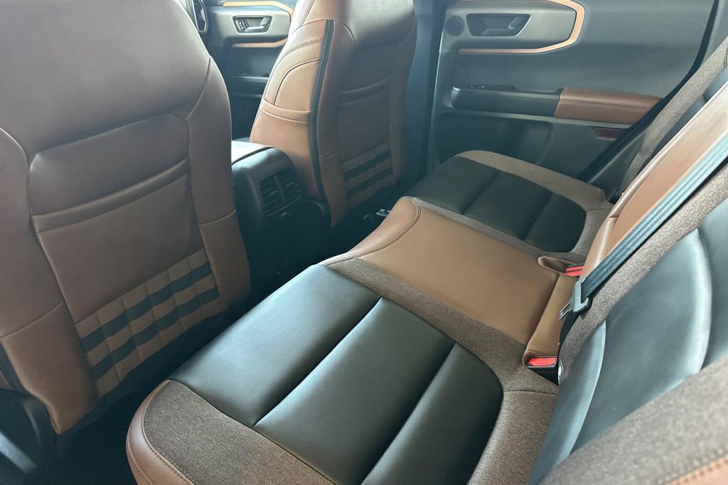 Certified 2025 Ford Bronco Sport Outer Banks w/ Outer Banks Tech Package+ AWD/4WD image 14