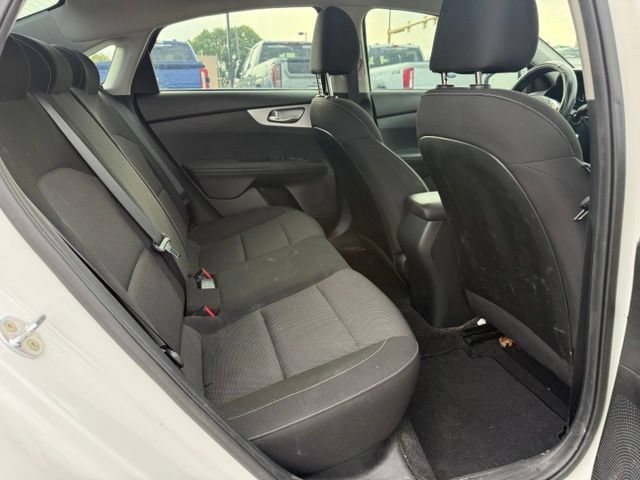 Used 2023 Kia Forte LXS w/ LXS Technology Package FWD image 13