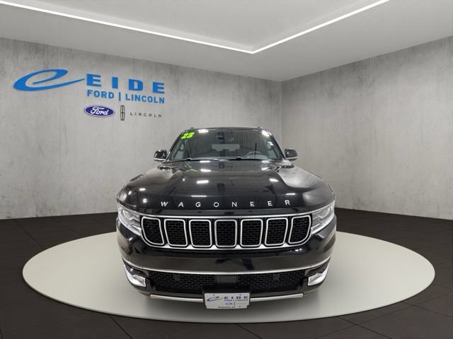 Used 2023 Jeep Wagoneer L Series II AWD/4WD image 6