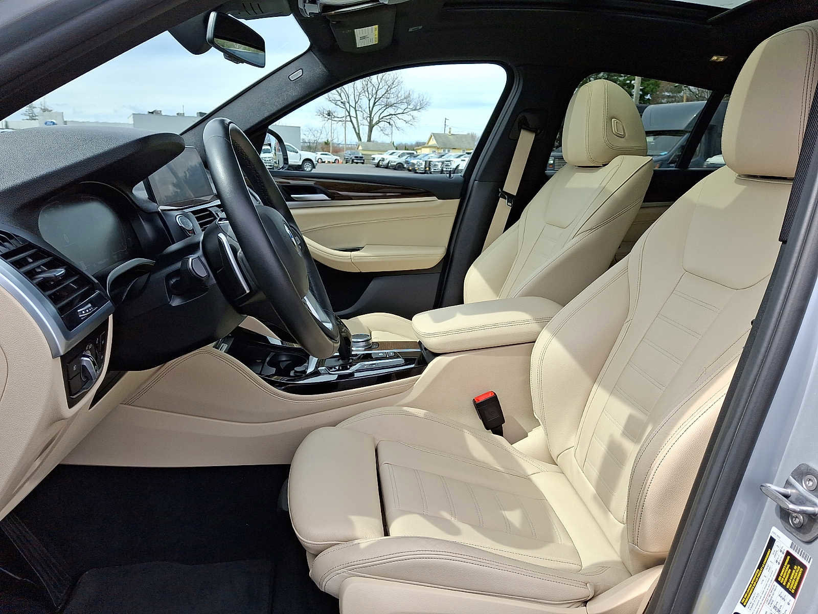 Used 2020 BMW X4 xDrive30i w/ Premium Package image 14