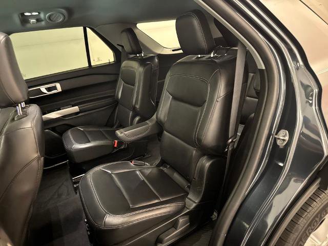 Certified 2023 Ford Explorer XLT w/ Equipment Group 202A RWD image 31