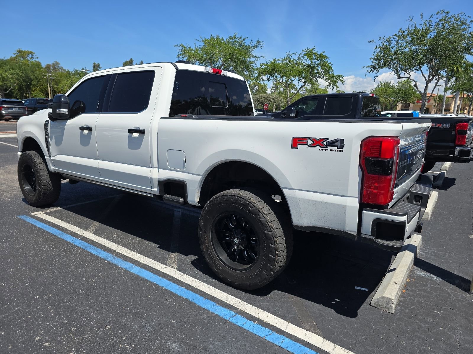 Certified 2024 Ford F250 Limited w/ FX4 Off-Road Package AWD/4WD image 4