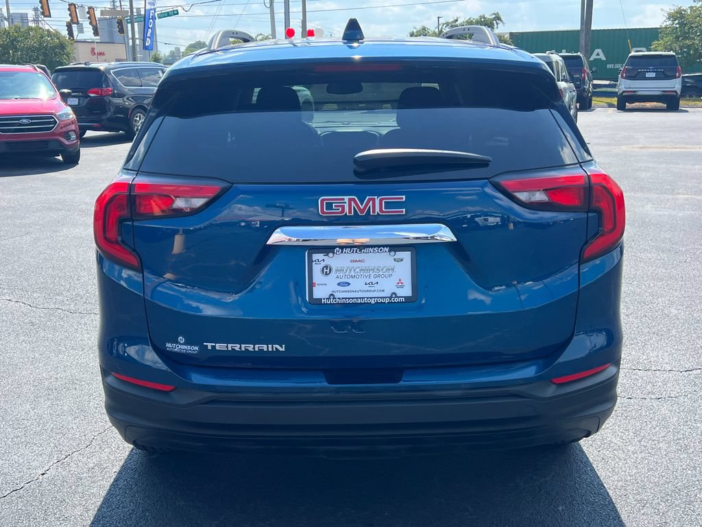 Used 2020 GMC Terrain SLE w/ Driver Convenience Package FWD image 6