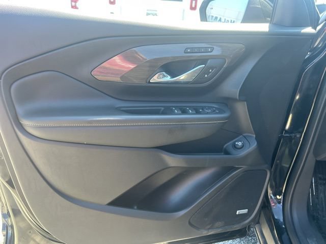Used 2023 GMC Terrain Denali AWD/4WD image 11