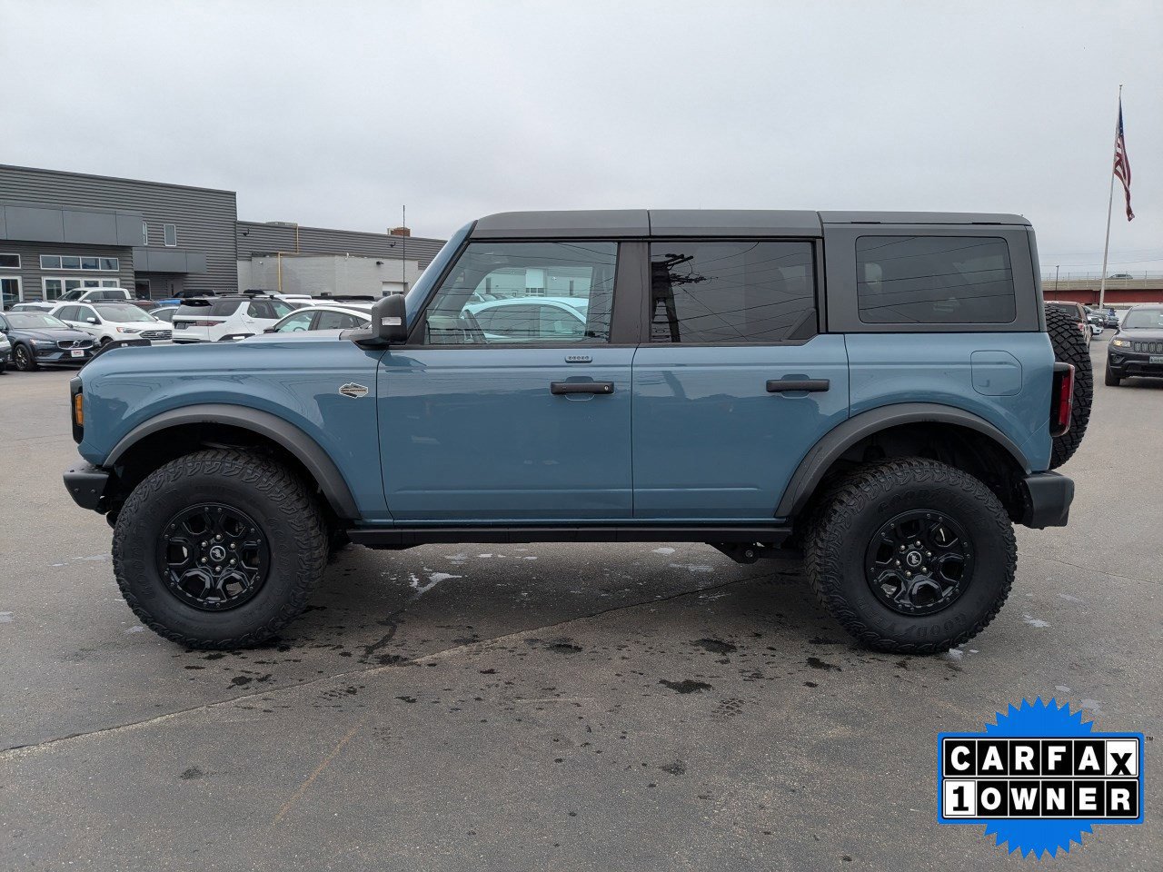 Certified 2022 Ford Bronco Wildtrak AWD/4WD image 2