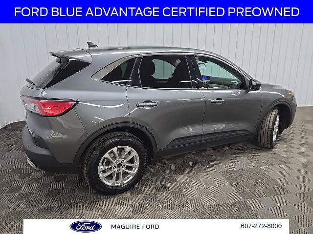 Certified 2022 Ford Escape SE w/ Cold Weather Package AWD/4WD image 4