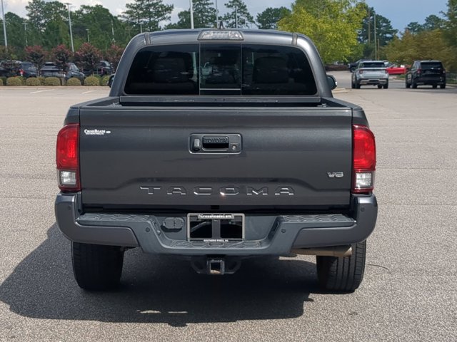 Used 2019 Toyota Tacoma TRD Off-Road w/ Technology Package AWD/4WD image 5