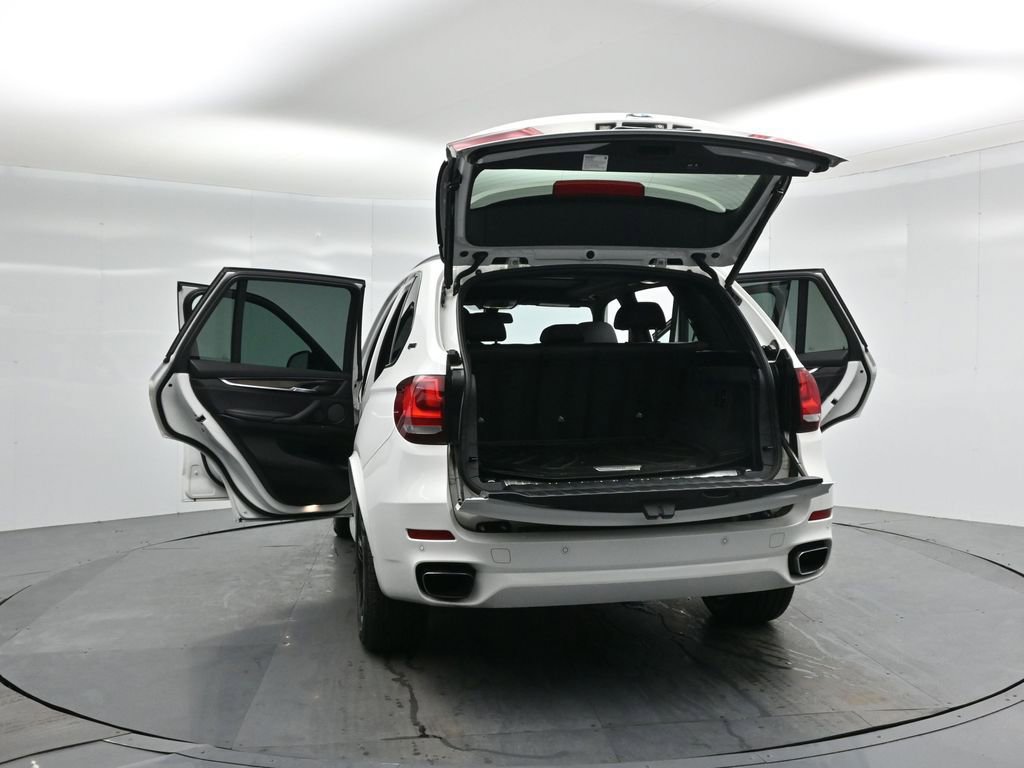 Used 2018 BMW X5 xDrive40e w/ M Sport Package image 32