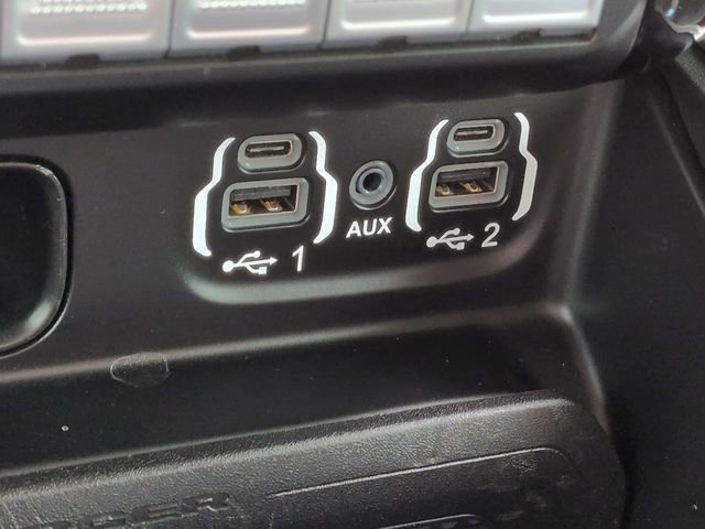 Used 2022 RAM 3500 Laramie image 23