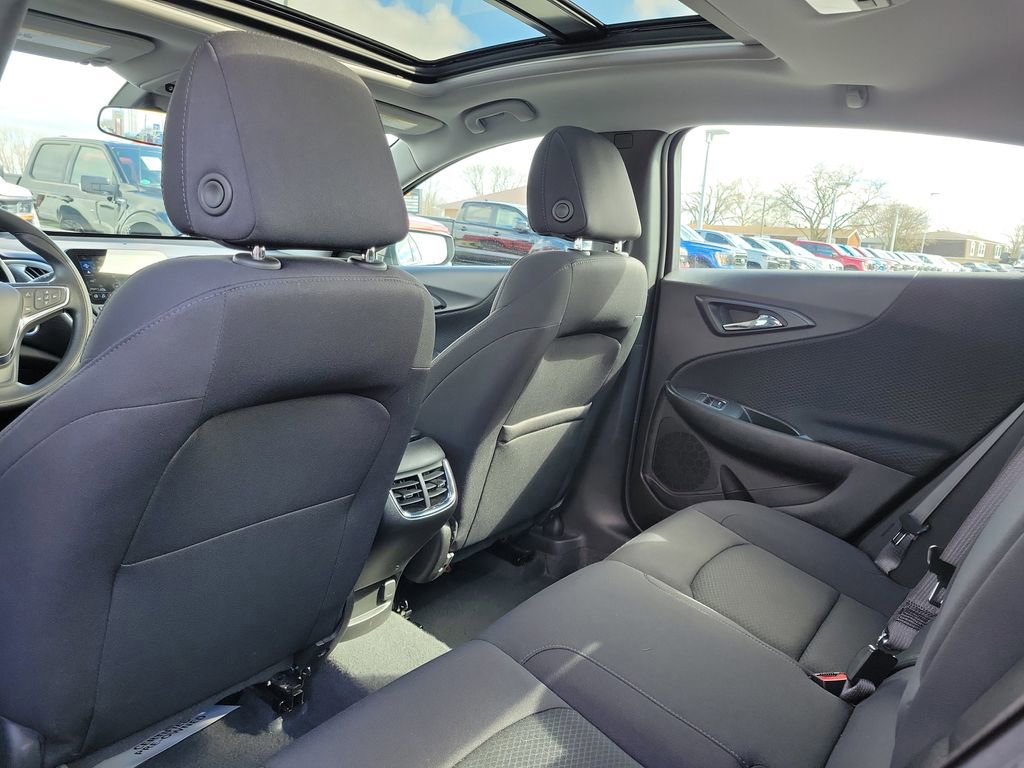 Used 2024 Chevrolet Malibu LT image 15
